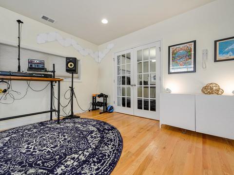1449 W Augusta St, Chicago, IL 60622 photo 14