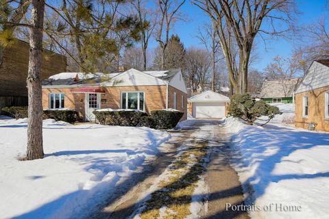 1333 College Ave, Wheaton, IL 60187 photo 2