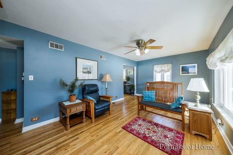 1333 College Ave, Wheaton, IL 60187 photo 3
