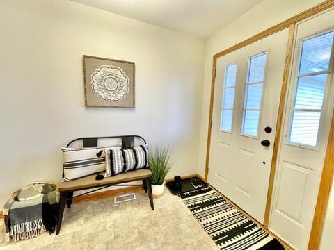 1467 E Cap Cir, Bourbonnais, IL 60914 photo 2