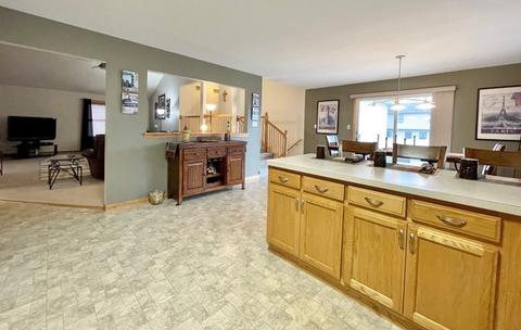 1467 E Cap Cir, Bourbonnais, IL 60914 photo 12