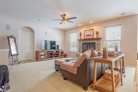3493 Gallant Fox Dr, Elgin, IL 60124 photo 6