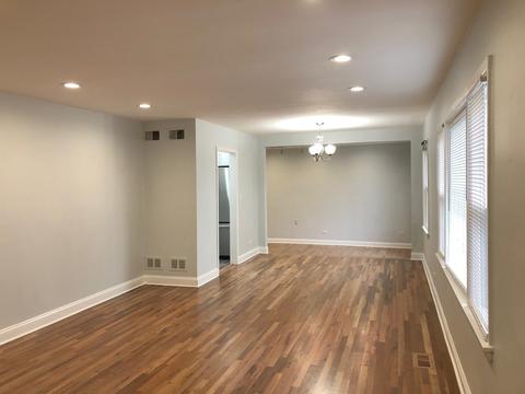 233 E Berkley Ln, Hoffman Estates, IL 60169 photo 3