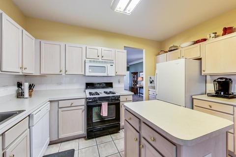 21132 W Cypress Ct, Plainfield, IL 60544 photo 11