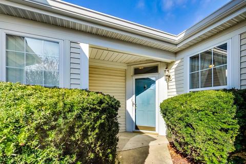 21132 W Cypress Ct, Plainfield, IL 60544 photo 2