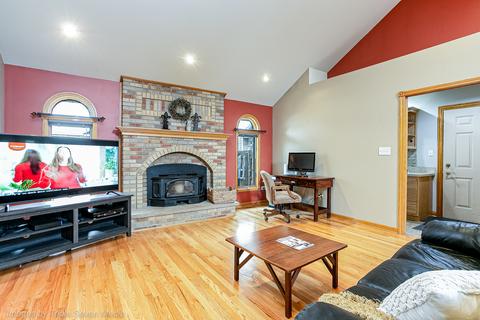 7220 W 72nd St, Bridgeview, IL 60455 photo 10