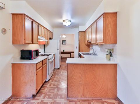 725 Waverly Dr #D, Elgin, IL 60120 photo 8