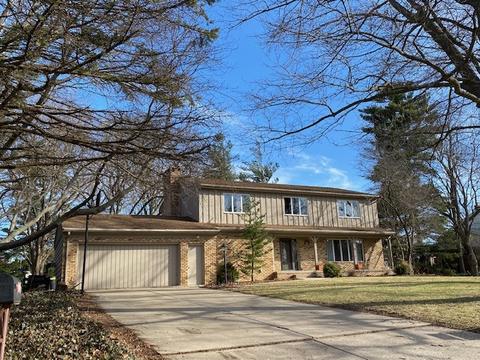 906 Crestline Dr, Normal, IL 61761 photo 1