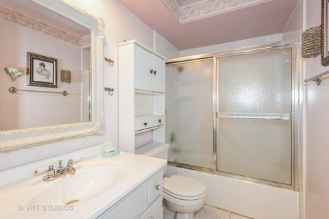 7 Greenridge Rd, Elgin, IL 60120 photo 6