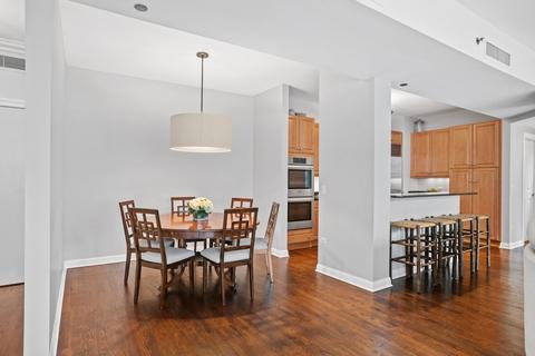 21 E Huron St #1005, Chicago, IL 60611 photo 10