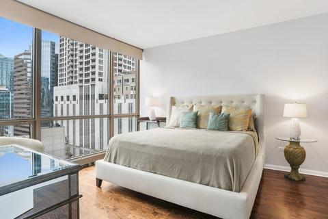 21 E Huron St #1005, Chicago, IL 60611 photo 12