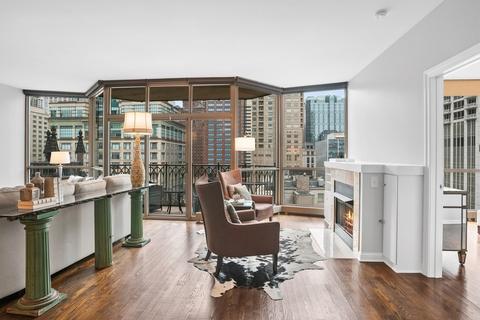 21 E Huron St #1005, Chicago, IL 60611 photo 4