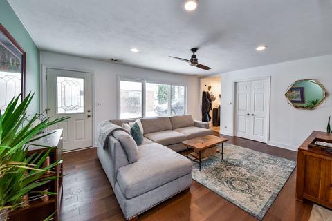 307 Wakeman Ave, Wheaton, IL 60187 photo 3