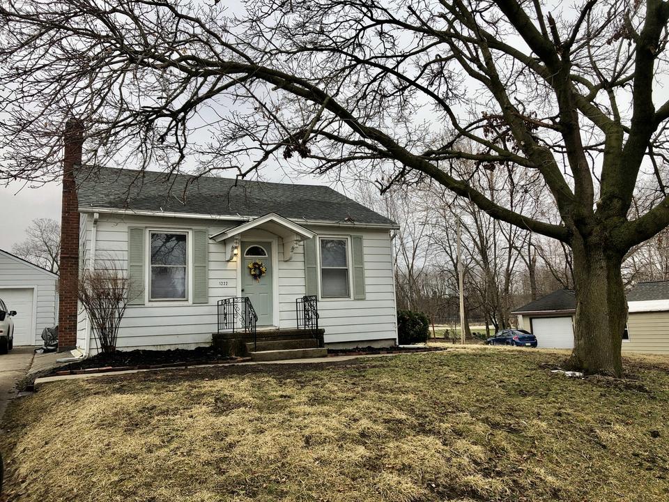 1222 Laharpe St, Lasalle, IL 61301 12 Photos Movoto