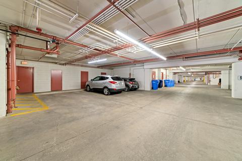 1327 E Washington St #202, Des Plaines, IL 60016 photo 21