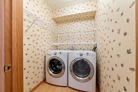 1327 E Washington St #202, Des Plaines, IL 60016 photo 19