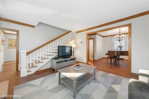 1216 S Naperville Rd, Wheaton, IL 60187 photo 5