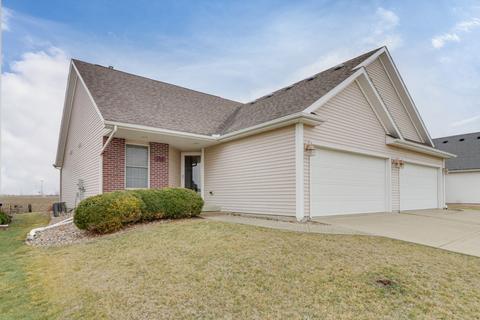 1906 Park West Dr, Normal, IL 61761 photo 1