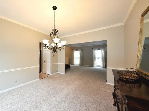 519 Flora Dr, Algonquin, IL 60102 photo 6