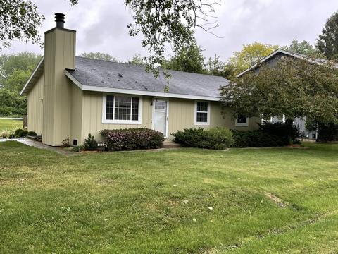 5212 Palm St, Mchenry, IL 60051 photo 1