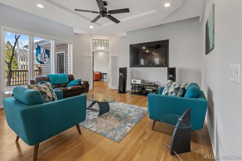 1055 E Hillside Rd, Naperville, IL 60540 photo 8