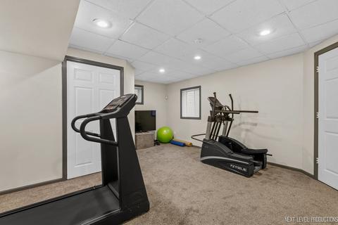 1055 E Hillside Rd, Naperville, IL 60540 photo 34