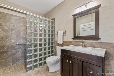 1055 E Hillside Rd, Naperville, IL 60540 photo 30