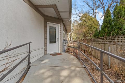 1055 E Hillside Rd, Naperville, IL 60540 photo 26