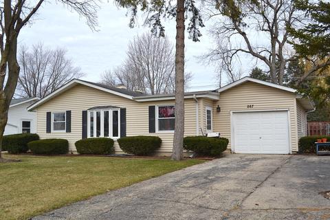 267 Mohawk Dr, Carol Stream, IL 60188 photo 1