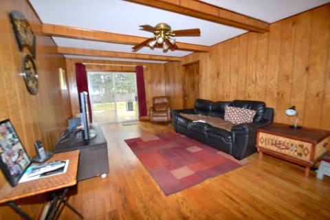 267 Mohawk Dr, Carol Stream, IL 60188 photo 3