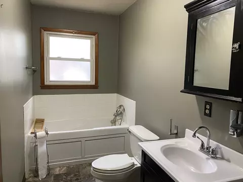 901 N Power St, Spring Valley, IL 61362 photo 5