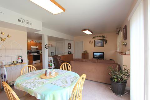 3311 Walnut Ln, Mchenry, IL 60051 photo 17