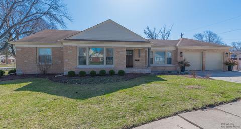 1202 E Liberty Dr, Wheaton, IL 60187 photo 1