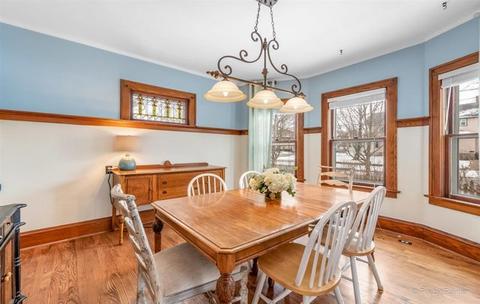 3 Monroe Ave, Elgin, IL 60123 photo 9
