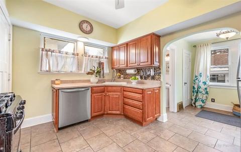 3 Monroe Ave, Elgin, IL 60123 photo 12