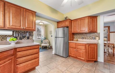 3 Monroe Ave, Elgin, IL 60123 photo 11