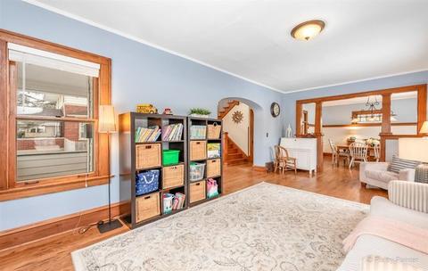 3 Monroe Ave, Elgin, IL 60123 photo 8