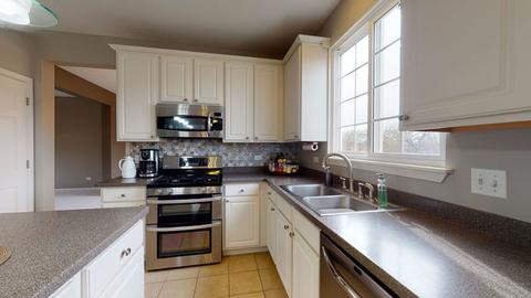 1927 Tyler Trl, Mchenry, IL 60050 photo 12
