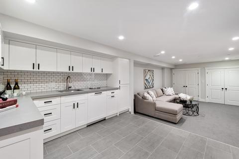 61 Elm St, Chicago, IL 60611 photo 35