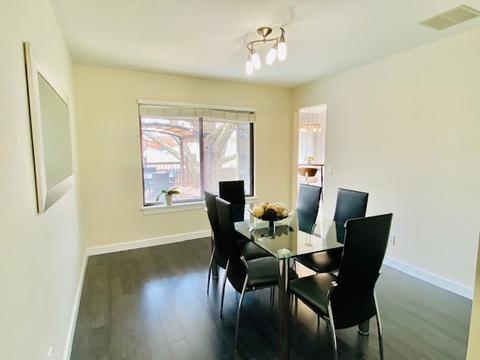 605 Compton Ave, Champaign, IL 61822 photo 5