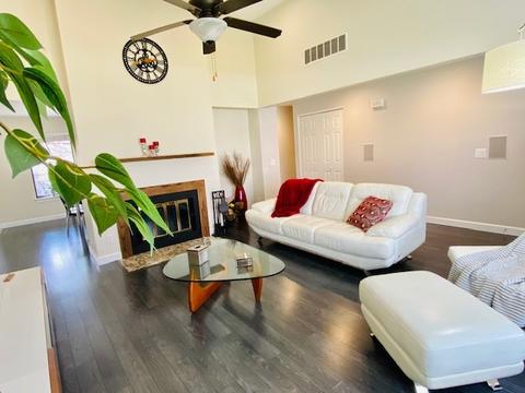 605 Compton Ave, Champaign, IL 61822 photo 3
