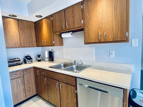 605 Compton Ave, Champaign, IL 61822 photo 6