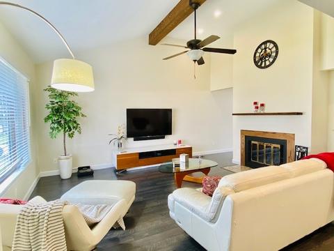 605 Compton Ave, Champaign, IL 61822 photo 4