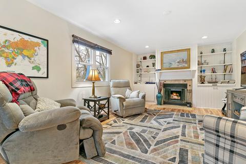 5031 Adele Dr, Gurnee, IL 60031 photo 10