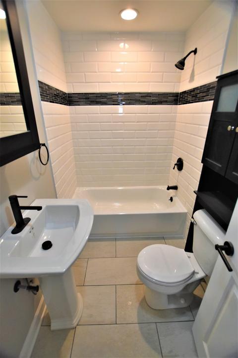 1107 Meyer St, Elgin, IL 60123 photo 23