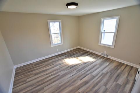 1107 Meyer St, Elgin, IL 60123 photo 6