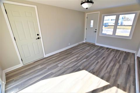 1107 Meyer St, Elgin, IL 60123 photo 21