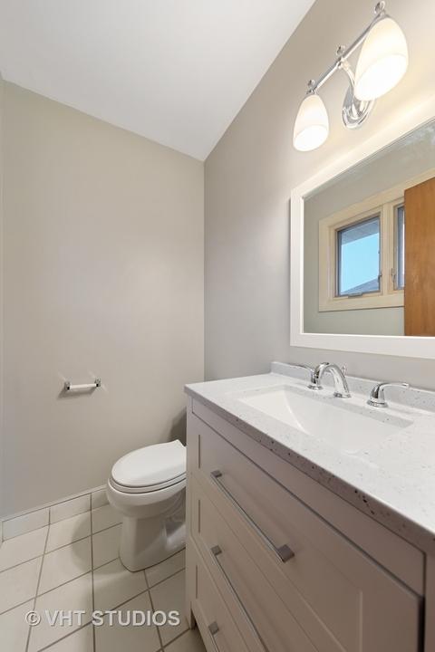 5 N305 Neva Ter, Itasca, IL 60143 photo 13