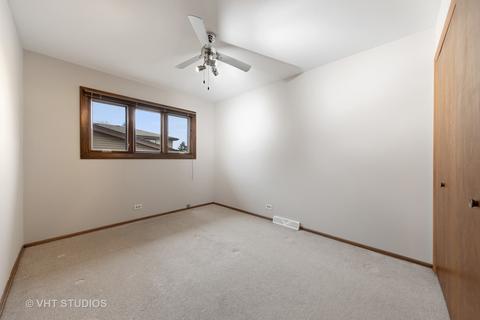 5 N305 Neva Ter, Itasca, IL 60143 photo 14
