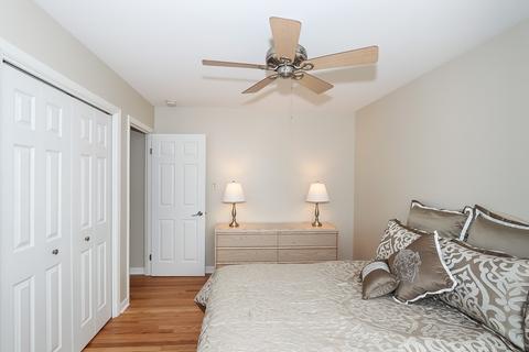 1225 Hassell Cir, Hoffman Estates, IL 60169 photo 10